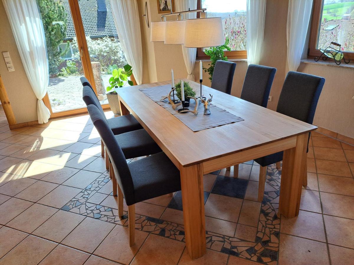 Steewer Landhaus Gemuetliche Ferienwohnung Bis 6 Pers In Ruhiger Ortsrandlage Stebach Exteriér fotografie