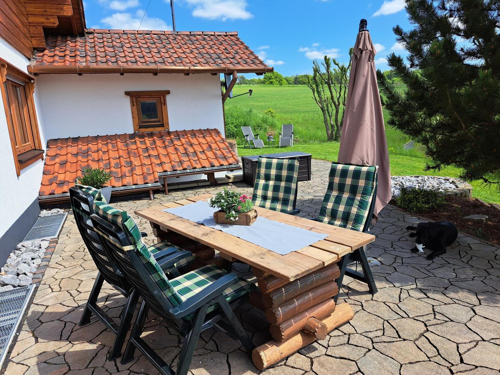 Steewer Landhaus Gemuetliche Ferienwohnung Bis 6 Pers In Ruhiger Ortsrandlage Stebach Exteriér fotografie